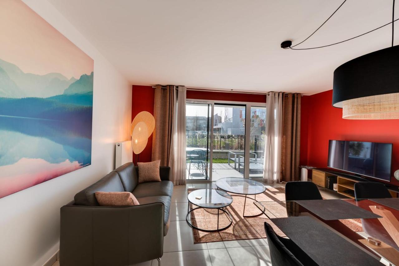 Le Reposoir - New 2 Bedroom Apartment With Terrace & Garage 阿讷西 外观 照片