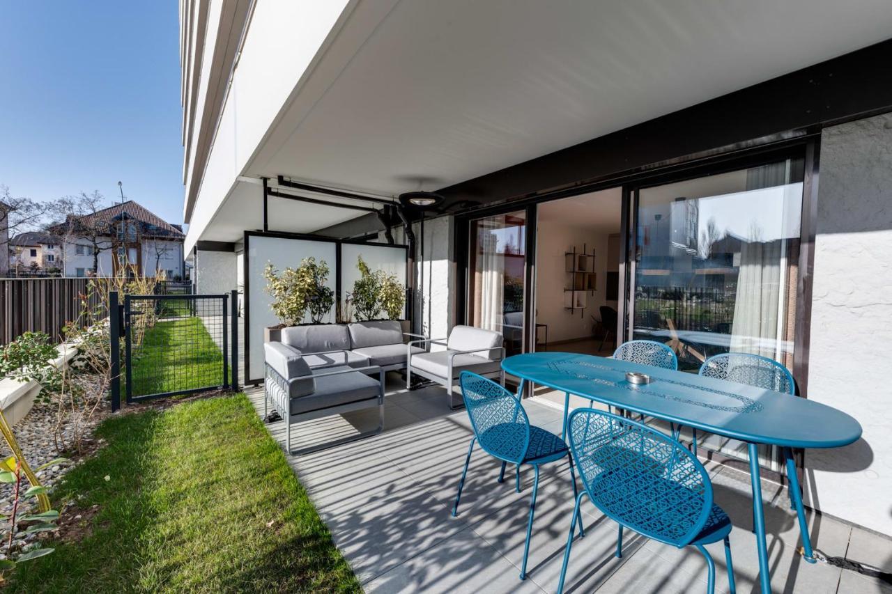 Le Reposoir - New 2 Bedroom Apartment With Terrace & Garage 阿讷西 外观 照片